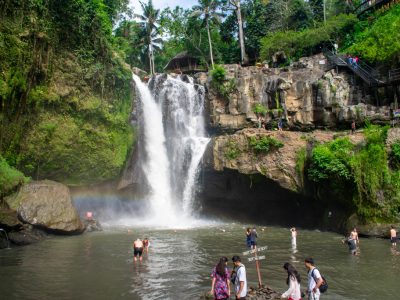 Tegenungan-Waterfall-2
