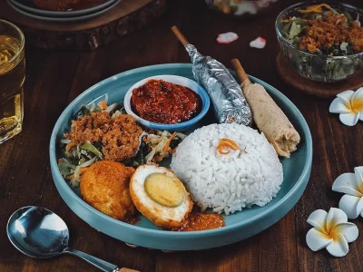 balinese-food-nasi-campur-bali.jpg